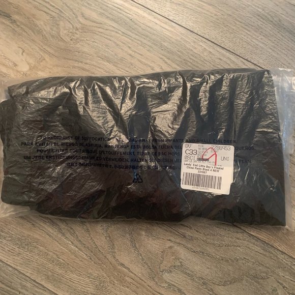 NWT LANDS' END BOY'S IRON KNEE PLEATED CHINO PANTS BLACK 4 - Picture 9 of 11
